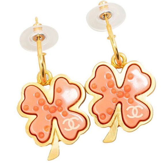 CHANEL CC Logos Pink Clover Hoop Stud Earrings Gold Tone 03P Auth w/Box #67211 - Picture 11 of 13